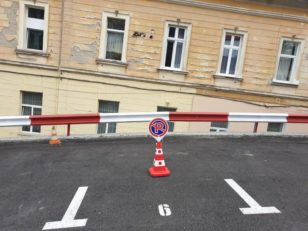 Old City Lux Brasov Luaran gambar